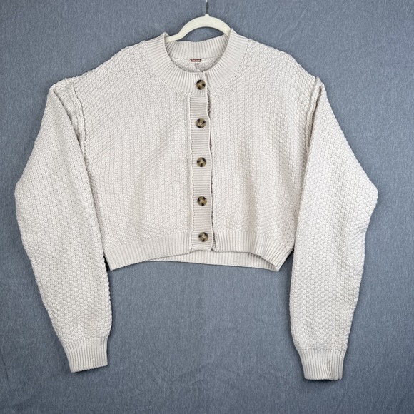 Free People Sweaters - Free People Lila Cardi Cropped Chunky Knit Button Cardigan Beige Medium Preppy